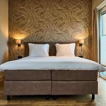 Eilandhotel Texel 酒店 4*