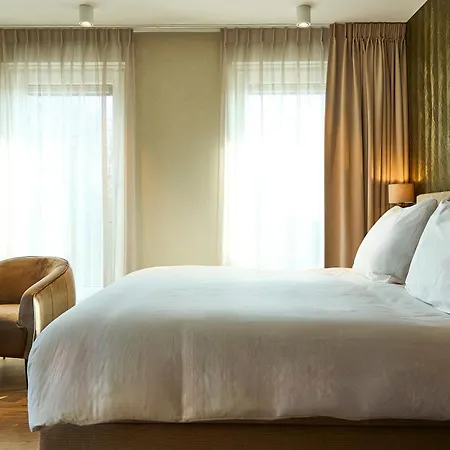 Het Eilandhotel Hotel 4*